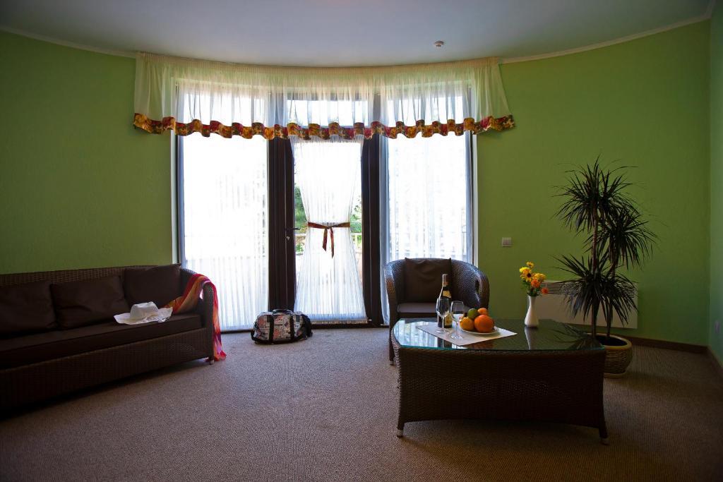 Elizium Park Hotel Koblevo Bilik gambar