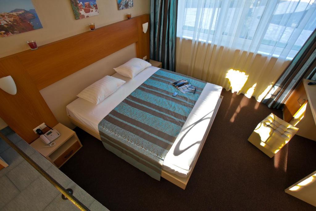 Elizium Park Hotel Koblevo Bilik gambar